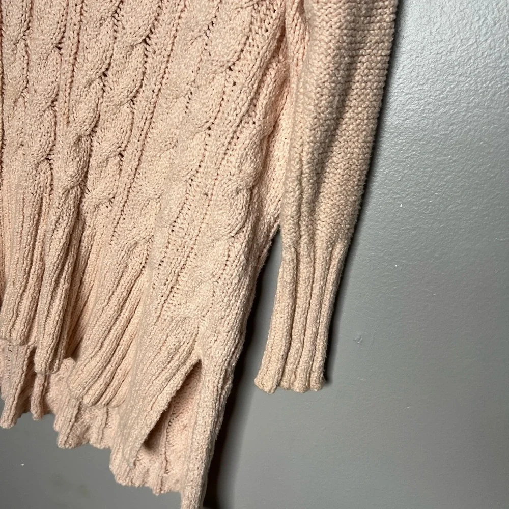 Free People Knit Sweater- Small‎